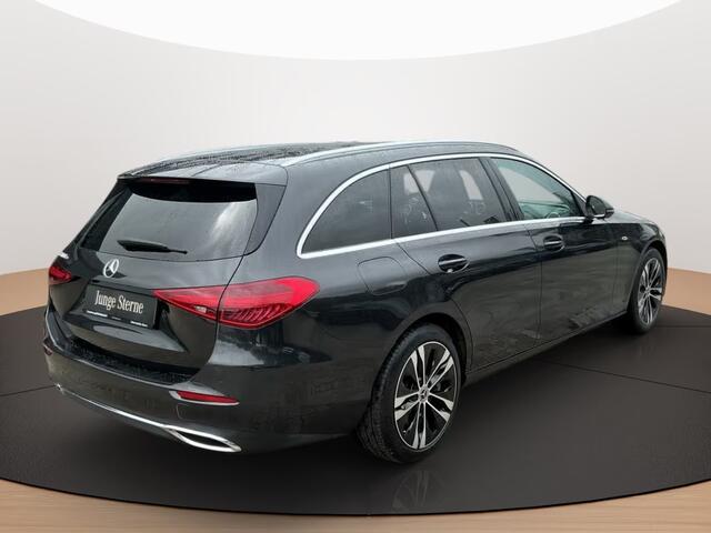 Mercedes-Benz C-KLASSE Estate 300e T AVANTGARDE ** LED, TREKH, MEMORY, WINTER- & SPIEGEL-PACK, 18-inch LMV ** Ex MB-AG - 12.756 km. ** ** INFORMEER OOK NAAR ONZE AANTREKKELIJKE FINANCIAL-LEASE TARIEVEN **