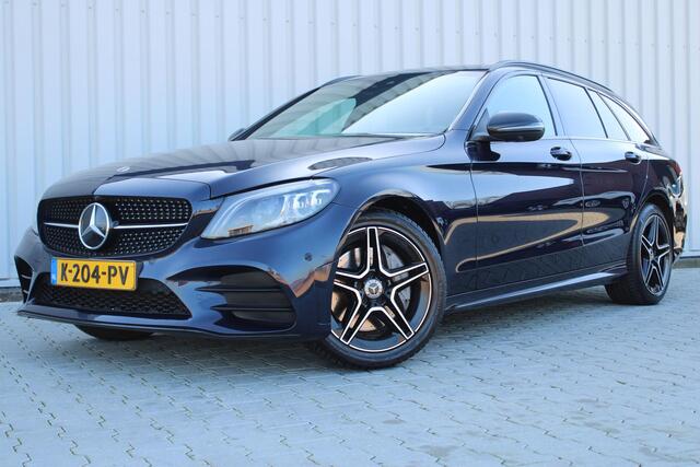 Mercedes-Benz C-KLASSE Estate 300 e Business Solution AMG Limited | Incl. 12 maanden garantie | Apple CarPlay | 360° camera | Sportstoelen met verwarming | Alcantara | DAB | Draadloos laden | Zwarte hemel | Elektrische Achterklep | Cruise control |