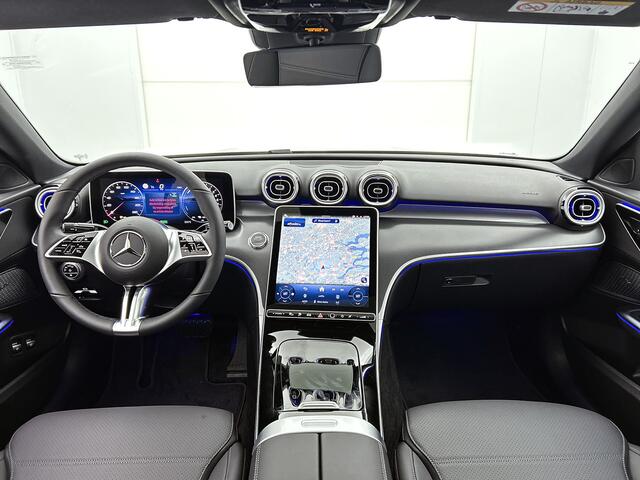 Mercedes-Benz C-KLASSE 300 e Business Solution Luxury | Winterpakket | Trekhaak | Panoramaschuifdak | Warmtewerend, donkergetint glas | GUARD 360° Plus | Sierdelen diamantpatroon zilvergrijs | 18 inch vijf-dubbelspaaks lichtmetalen velgen |