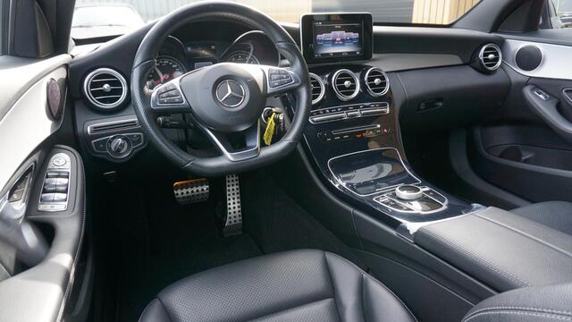 Mercedes-Benz C-KLASSE 180 156pk Business Solution AMG-Styling Vol-Leder LED App-Connect 17inch LM Trekhaak A-Camera *NL Auto*