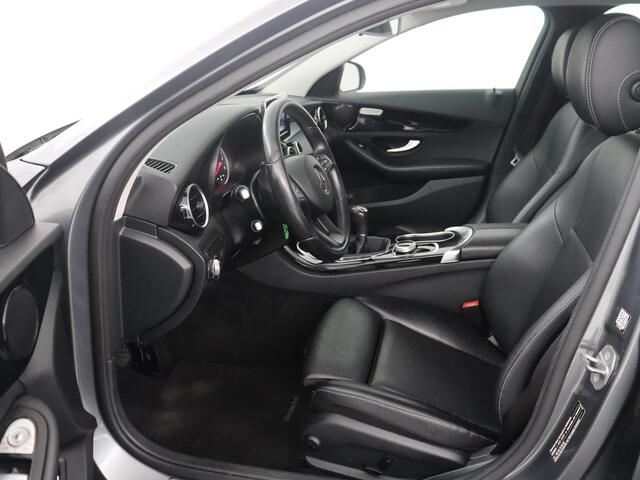 Mercedes-Benz C-KLASSE Estate 200 CDI Ambition | Leder | Stoelverwarming | Cruise control | Navigatie | Bluetooth | Climate control | Lichtmetaal |