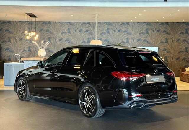 Mercedes-Benz C-KLASSE Estate 300 e AMG I Pano I 2x Memory I Camera