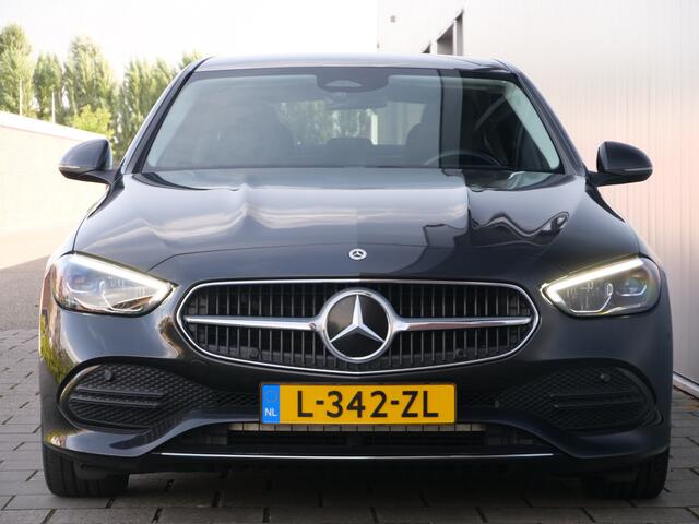 Mercedes-Benz C-KLASSE 180 Luxury Line 170 Pk Automaat Navi / DAB / Apple Carplay / Camera / Leer