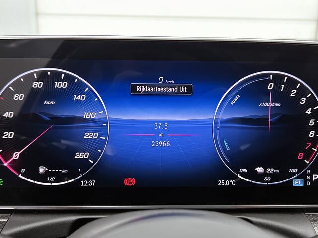 Mercedes-Benz C-KLASSE 300 e Business Solution AMG | Panoramadak | Trekhaak | 360° camera | Nightpakket | Multispaaks velgen | Inclusief 24 maanden MB Certified garantie voor Europa.