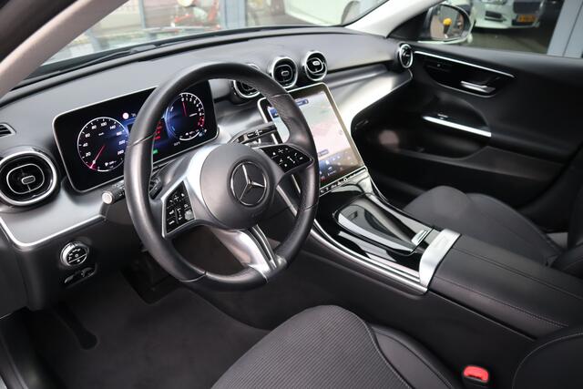 Mercedes-Benz C-KLASSE Estate 300 e Business Line Comfort Stoelen High Performance LED-koplampen Stoelverwarming Uitklapbare Trekhaak Etc.