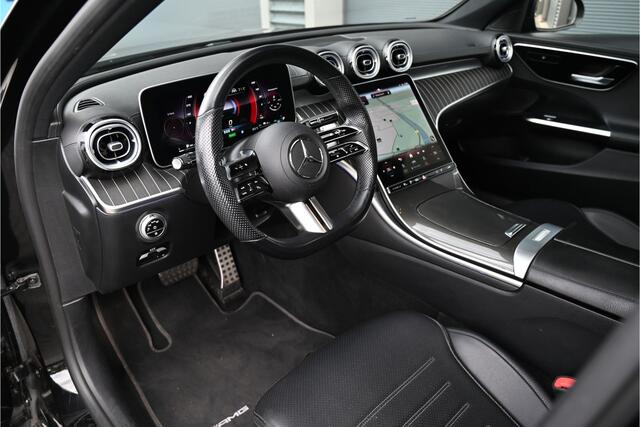 Mercedes-Benz C-KLASSE 300e AMG / SCHUIFDAK / C63 / LEDER / CAMERA / SFEERVERLICHTING / LED / 19"