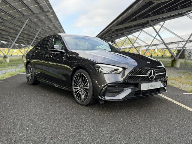 Mercedes-Benz C-KLASSE 300e 140 Years Edition | AMG line | Night | Panoramadak | Trekhaak | Winter pakket | Memory stoelen | Sfeerverlichting |