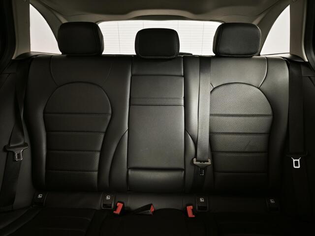 Mercedes-Benz C-KLASSE Estate 300 e Business Solution Luxury | Leder | Stoelverwarming | Camera | Navigatie |