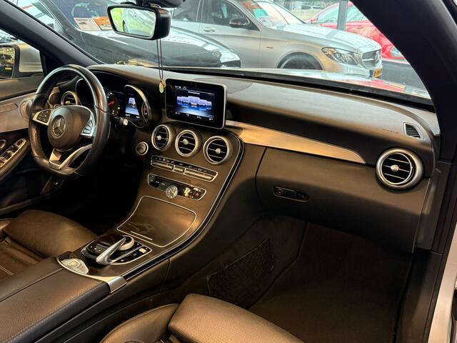 Mercedes-Benz C-KLASSE Cabrio 180 AMG | Airscarf | Burmester | 360 Camera | Origineel Nederlands | Cruise control | Climate control | Navigatie | Stoelverwarming | Elek. inklapbare spiegels