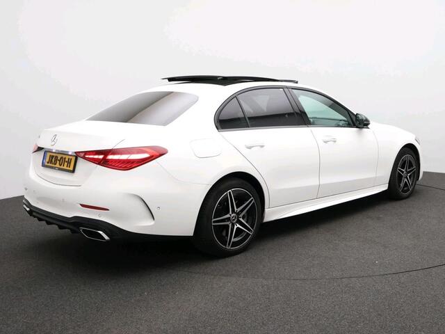 Mercedes-Benz C-KLASSE 300 e Business Solution AMG AMG Line | Night Pakket | Panorama Schuif-Kanteldak | Parkeerpakket met 360°-camera | Alarm | Sfeerverlichting | Digital Licht. Inclusief 24 maanden Mercedes-Benz Certified garantie voor Europa.