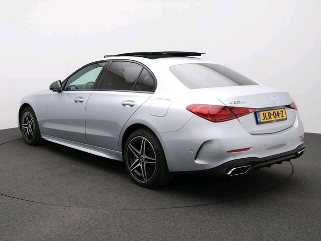 Mercedes-Benz C-KLASSE 300 e Business Solution AMG Premium plus | AMG Line | Night Pakket | Panorama Schuif-Kanteldak | Digital Licht | Head-Up Display | Parkeerpakket met 360°-camera. Inclusief 24 maanden Mercedes-Benz Certified garantie voor Europa.