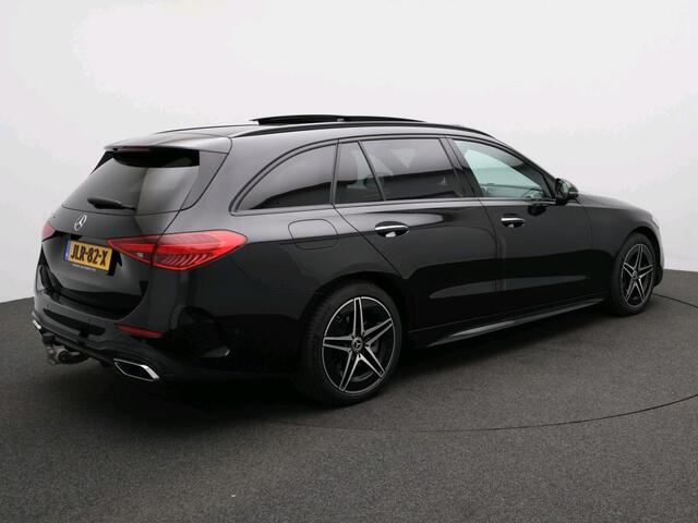 Mercedes-Benz C-KLASSE Estate 300 e Business Solution AMG Trekhaak | Premium Plus | AMG Line | Night Pakket | Panorama Schuif-Kanteldak | Parkeerpakket met 360°-camera | Alarm Klasse 3. Inclusief 24 maanden Mercedes-Benz Certified garantie voor Europa.