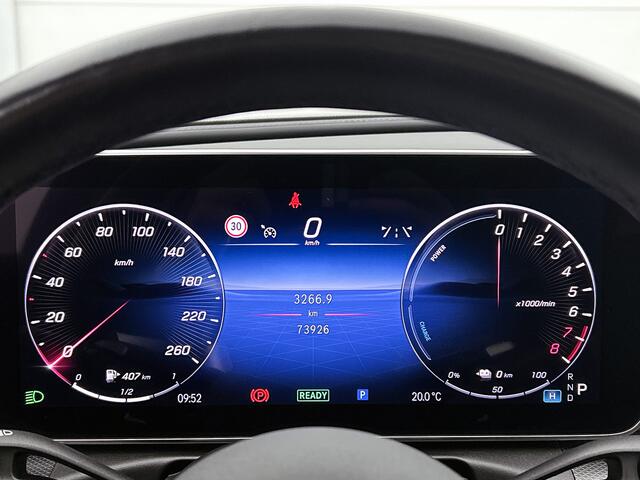 Mercedes-Benz C-KLASSE Estate 300 e AMG Line | AMG-LIne In en exterieru | Sfeefverlichting | Stoe verwarming + Koeling | Trekhaak | Pano- Schuif kanteldak | Inclusief 24 maanden Mercedes-Benz Certified garantie voor Europa.