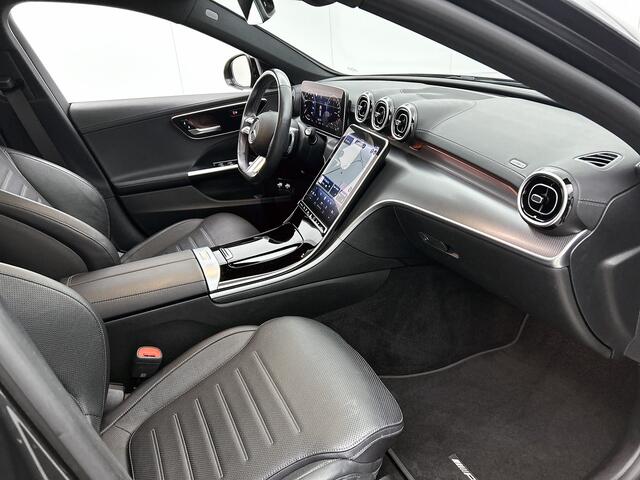 Mercedes-Benz C-KLASSE Estate 300 e AMG Line | AMG-LIne In en exterieru | Sfeefverlichting | Stoe verwarming + Koeling | Trekhaak | Pano- Schuif kanteldak | Inclusief 24 maanden Mercedes-Benz Certified garantie voor Europa.