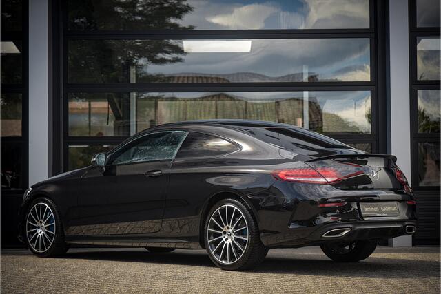 Mercedes-Benz C-KLASSE Coupé 300 AMG Line * Premium Plus Pack