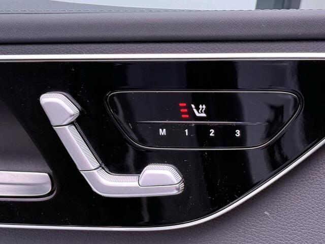 Mercedes-Benz C-KLASSE Estate 300 e Business Solution AMG AMG Line | Night Pakket | Panorama Schuif-Kanteldak | Parkeerpakket met 360°-camera | Alarm Klasse 3 Inclusief 24 maanden Mercedes-Benz Certified garantie voor Europa.