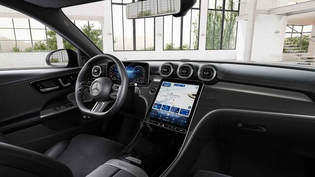 Mercedes-Benz C-KLASSE 300e Business Solution AMG | Trekhaak | Burmester | 360° camera | Panoramaschuifdak | Nightpakket | Stoelverwarming voor |