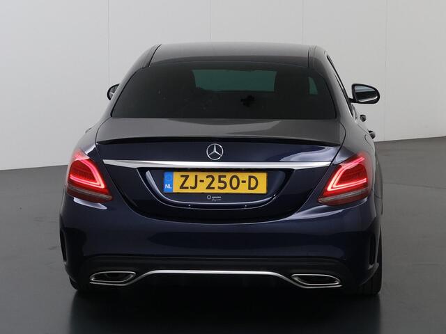 Mercedes-Benz C-KLASSE 180 Premium Pack | AMG | Digitaal dashboard | Achteruitrijcamera | Stoelverwarming |