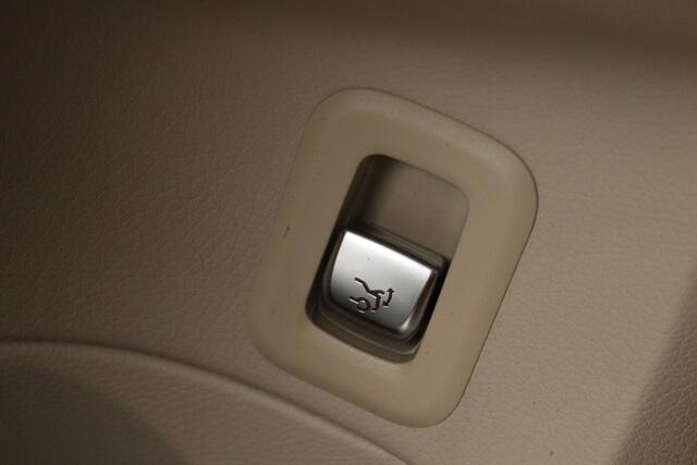 Mercedes-Benz C-KLASSE Estate 180 Business Solution AMG (TREKHAAK, SFEERVERLICHTING, STOELVERWARMING, ELEKTR STOELEN, CRUISE CONTROL)