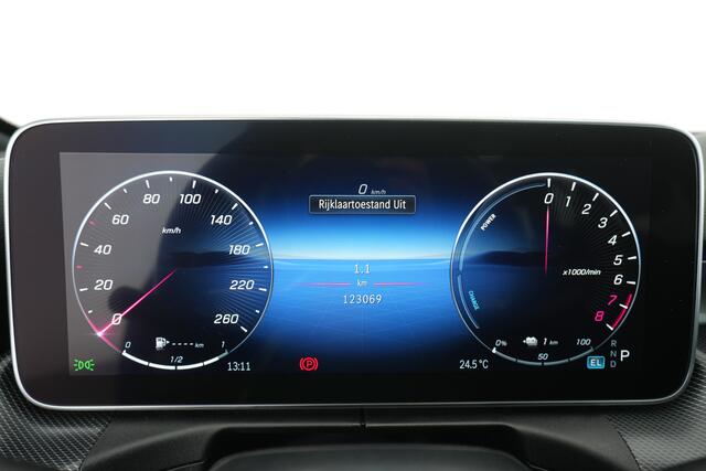 Mercedes-Benz C-KLASSE Estate 300 e Plug-In Hybride Trekhaak | Panorama Schuif-Kanteldak | Memory Stoelen | Ledkoplampen | Dodehoekassistent. Inclusief 24 maanden MB Certified garantie voor Europa.