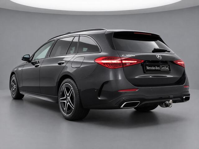 Mercedes-Benz C-KLASSE Estate 300 e Business Solution AMG | Panorama - Schuifdak | Trekhaak Wegklapbaar | Memorystoelen | Digital Light | Burmester Surround Sound | 360° Camera | Head-Up Display | Nightpakket