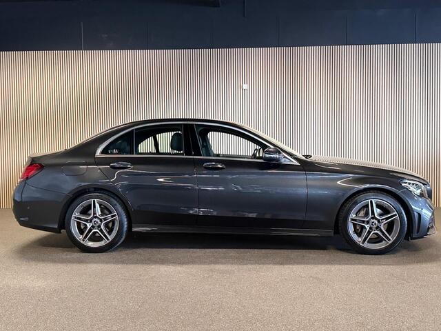 Mercedes-Benz C-KLASSE 180 AMG STYLING-CAMERA-DIGI DASH-APPLE CARPLAY-DODEHOEK-COMPLEET