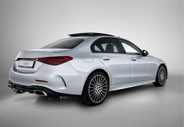 Mercedes-Benz C-KLASSE 300 e 140 Years Edition | Premium Plus | Nightpakket | Trekhaak | Panoramaschuifdak | 360° camera | GUARD 360° Plus | Middenconsole metaalstructuur | 19" multispaaks lichtmetalen AMG-velgen |