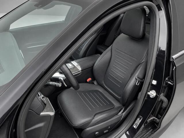 Mercedes-Benz C-KLASSE 300 e AMG Line | Panoramadak | Nightpakket |