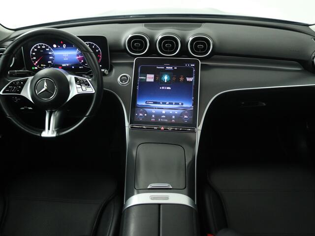 Mercedes-Benz C-KLASSE 180 Luxury Line | Panoramadak | Stoelverwarming | Onderweg-naar-dealer