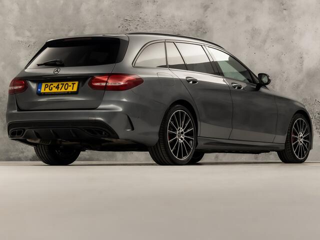 Mercedes-Benz C-KLASSE 180 AMG Sport 156Pk Automaat (PANORAMADAK, NAVIGATIE, LEDER, ELEK SPORTSTOELEN, STOELVERWARMING, ELEK ACHTERKLEP, GETINT GLAS, ZWART HEMEL, NIEUWSTAAT)