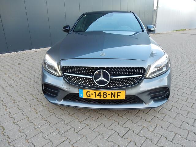 Mercedes-Benz C-KLASSE 180 Business Solution AMG / Panoramadak/ zeer nette auto!