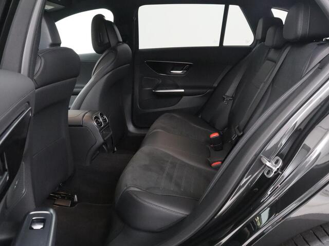 Mercedes-Benz C-KLASSE 300e AMG-Line | SOH 97.7 | Leder/alcantara | Adaptive cruise | Memory | 360 camera | Sfeerverlichting | Burnmester | Stoelverwarming | Full LED |
