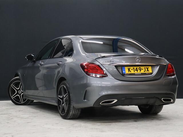 Mercedes-Benz C-KLASSE 300 e AMG Limited [DIGITAL DASHBOARD, GROOT NAVIGATIE, APPLE CARPLAY, ANDROID, ELEK. VERSTELBARE SPORTSTOELEN, CAMERA V+A, STOELVERWARMING, CRUISE, CLIMATE, NIEUWSTAAT]