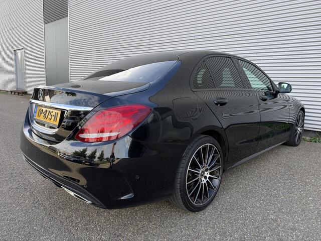 Mercedes-Benz C-KLASSE 180 AMG Sp. Ed. 19" NAP Automaat Camera BTW Stoelverwarming Sfeer