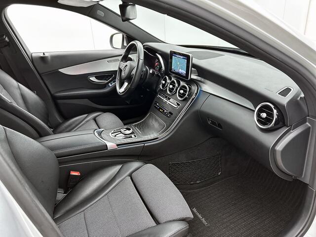 Mercedes-Benz C-KLASSE 180 Sport Edition AMG-Styling, Camera, Sfeerverlichting