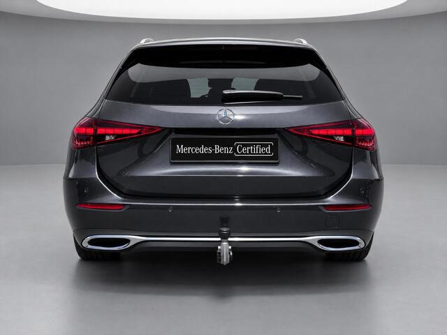Mercedes-Benz C-KLASSE Estate 180 Star Edition Luxury | Panoramadak | Trekhaak | Burmester 3D Surround Sound | DISTRONIC afstandsassistent | Dodehoekassistent | Apple CarPlay | Android Auto | Elektrisch Verstelbare Stoelen + Memory