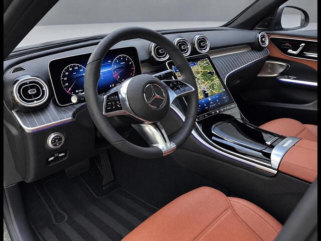 Mercedes-Benz C-KLASSE Estate 180 Star Edition Luxury | Panoramadak | Trekhaak | Burmester 3D Surround Sound | DISTRONIC afstandsassistent | Dodehoekassistent | Apple CarPlay | Android Auto | Elektrisch Verstelbare Stoelen + Memory