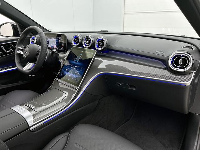 Mercedes-Benz C-KLASSE 300 e 140 Years Edition | Nightpakket | Parkeerpakket met 360°-camera | Panoramaschuifdak | DISTRONIC | Middenconsole metaalstructuur | GUARD 360° Plus | 19" multispaaks lichtmetalen AMG-velgen |