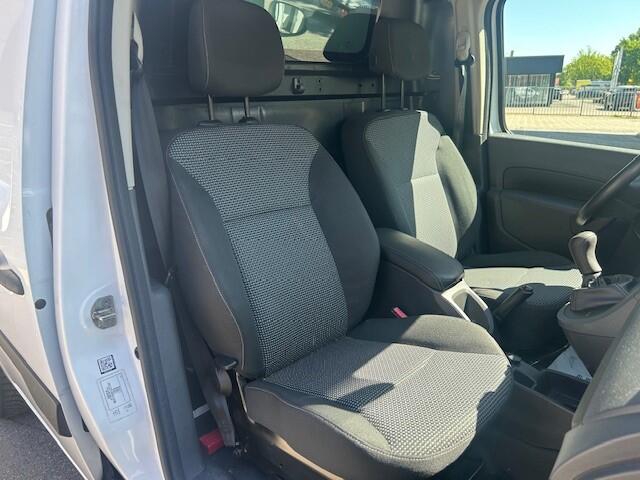 Mercedes-Benz CITAN 109 CDI BlueEFFICIENCY Business Ambition AIRCO I NAVI I MISTLAMPEN I ELEKTRISCHE RAMEN & SPIEGELS I 1e EIGENAAR I COMPLETE ONDERHOUDSHISTORIE