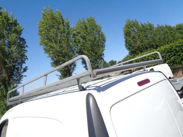 Mercedes-Benz CITAN 108 CDI BlueEFFICIENCY Airco, audio, Side bars, Imperial, trekhaak, PDC