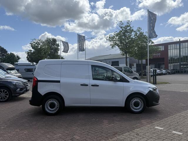 Mercedes-Benz CITAN 110 L1 Pro 102 pk airco elktr pakket pdc v/a schuifdeur start/stop inparkeerhulp voorstoelen verwarmbaar
