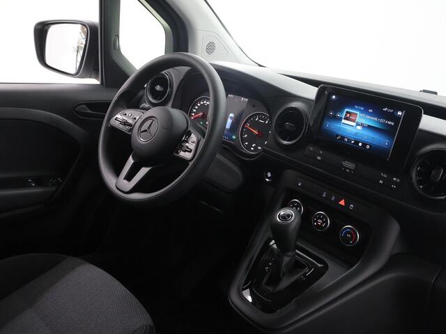 Mercedes-Benz CITAN 112 CDI L1 Pro | Aut. | Achteruitrijcamera | Stoelverwarming bestuurder | Airco | Trekhaak | Cruisecontrol | Achterdeuren 180 Graden | Betimmering laadruimte | Bijrijdersbank |