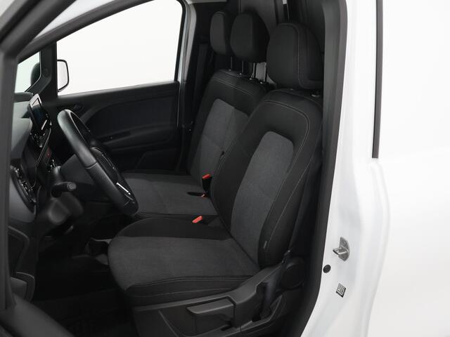 Mercedes-Benz CITAN 110 CDI | Aut. | L1 Pro | 3-Zits | LED Lampen| Parkeercamera | Stoelverwarming | Airco | Keyless Go | Trekhaak | Certified |