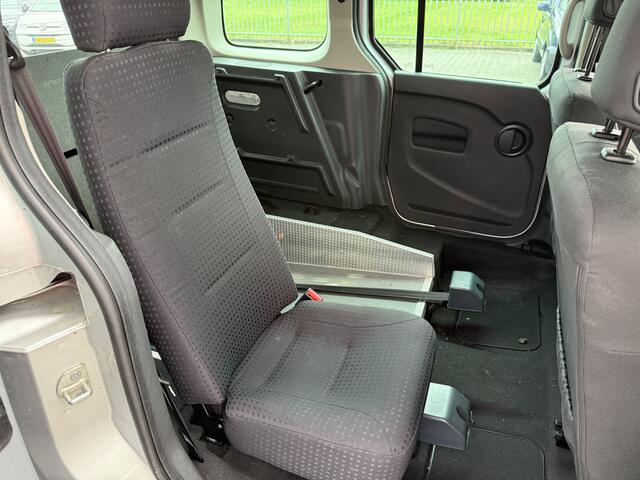 Mercedes-Benz CITAN Tourer 3+1 Rolstoelauto 112 Ambiente (Zeer mooie en rijk uitgeruste 3+1 Citan Automaat!)