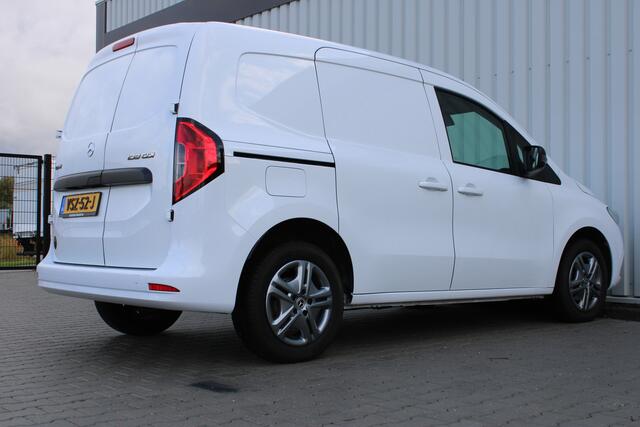 Mercedes-Benz CITAN 108 CDI L1 Base | Incl. 12 maanden garantie | Cruise control | Airco | Schuifdeur rechts | LED dagrijverlichting | DAB+ radio | Betonplex vloer |