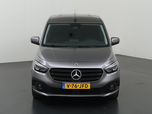 Mercedes-Benz CITAN 112 CDI L1 SELECT Automaat | BPM VRIJ | Keyless Entry | Trekhaak | LED Koplampen | Apple Carplay | Lichtmetalen velgen | Sidebars | Spiegels in kleur | Achteruitrijcamera | Cruise Control | Airco |