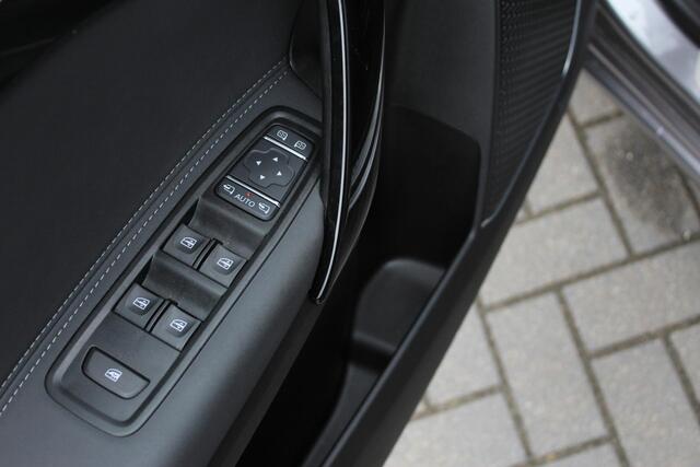 Mercedes-Benz CITAN Camera |