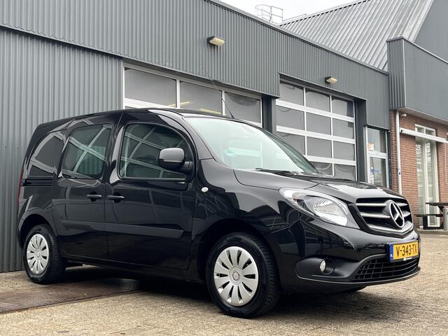 Mercedes-Benz CITAN 111 CDI BlueEFFICIENCY 110pk Airco Cruise controle Trekhaak 1050kg trekgewicht Telefoonverbinding 2-Persoons Zijruit Tomtom Bpm vrij voor particulier gebruik!!