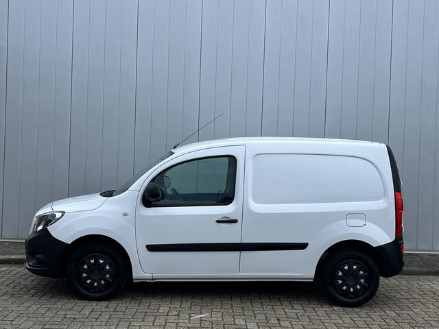 Mercedes-Benz CITAN 112 Blue EFFICIENCY Automaat Benzine MARGE AUTO 36317 km Airco Camera