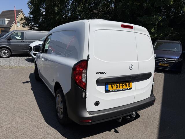 Mercedes-Benz CITAN 110 L1 Pro Benzine MBUX - Trekhaak - Airco -Stoelverwarming - Cruise - Carplay - DAB